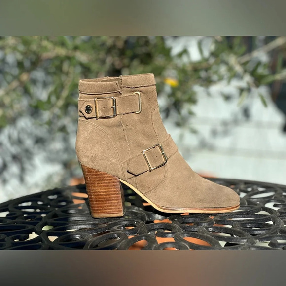 Kurt Geiger London — Suede Ankle Boots - Picture 2 of 8